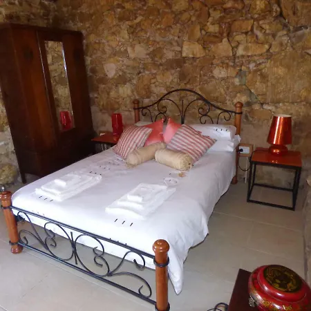Quinta D'alegria With Large Swimming Pool Near Coimbra